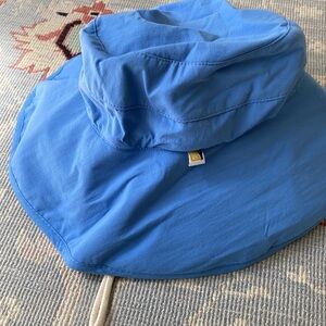 Periwinkle blue solumbra hat with drawstring